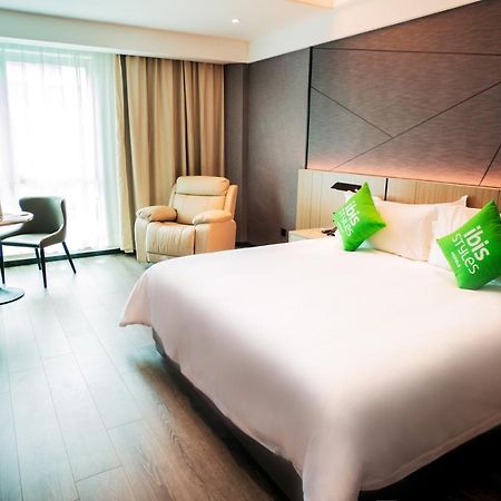 Ibis Styles Dongguan Changan Exteriör bild