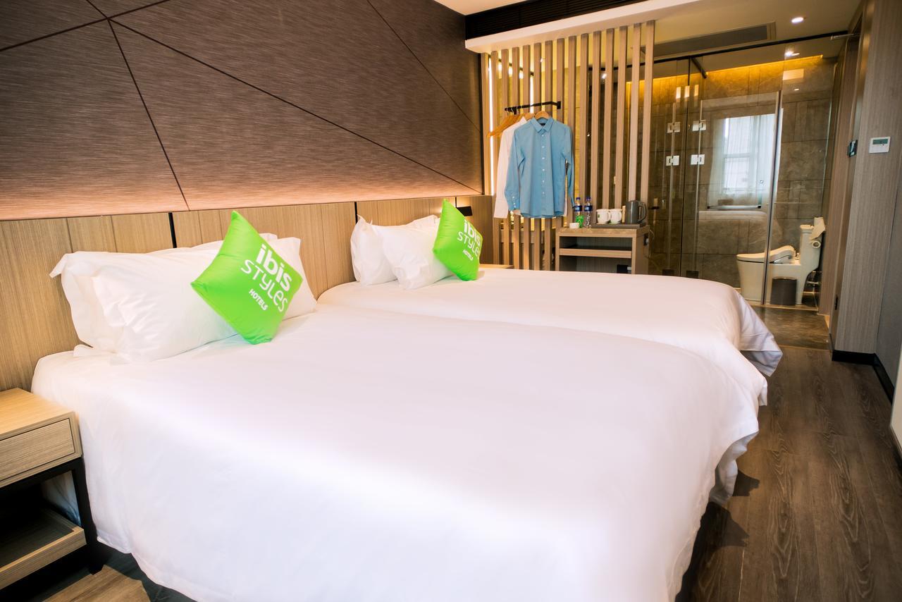 Ibis Styles Dongguan Changan Exteriör bild