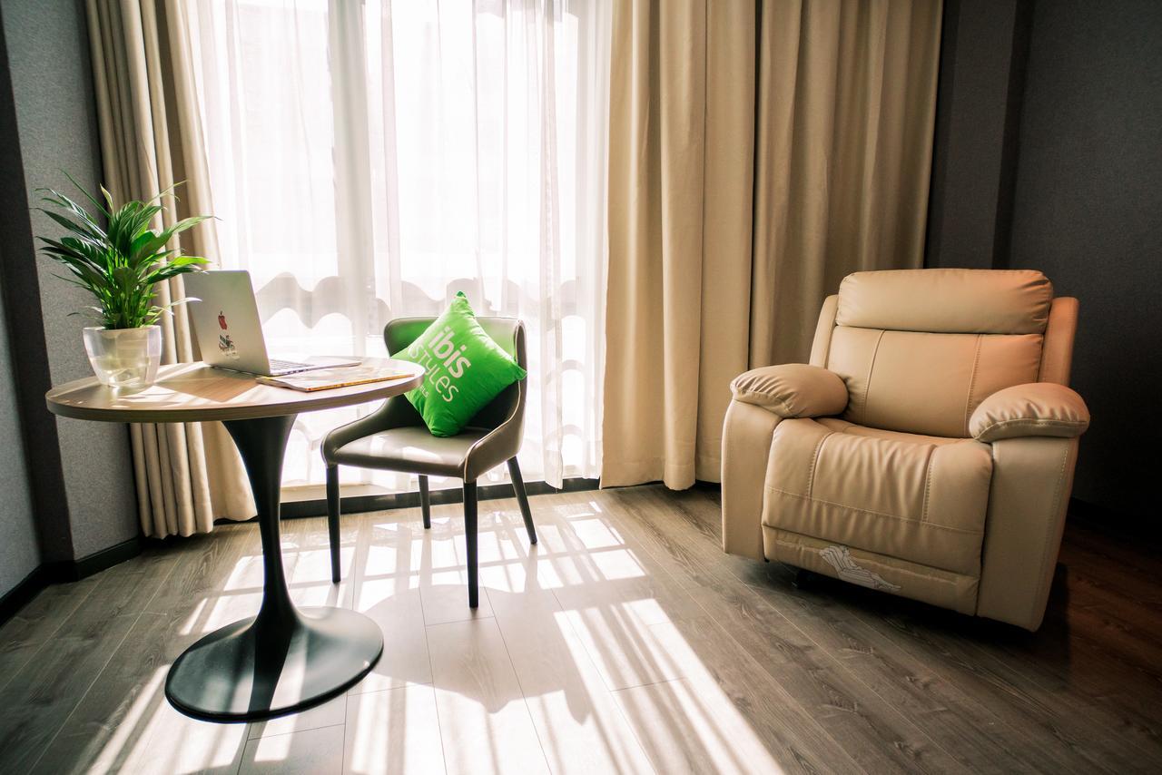 Ibis Styles Dongguan Changan Exteriör bild