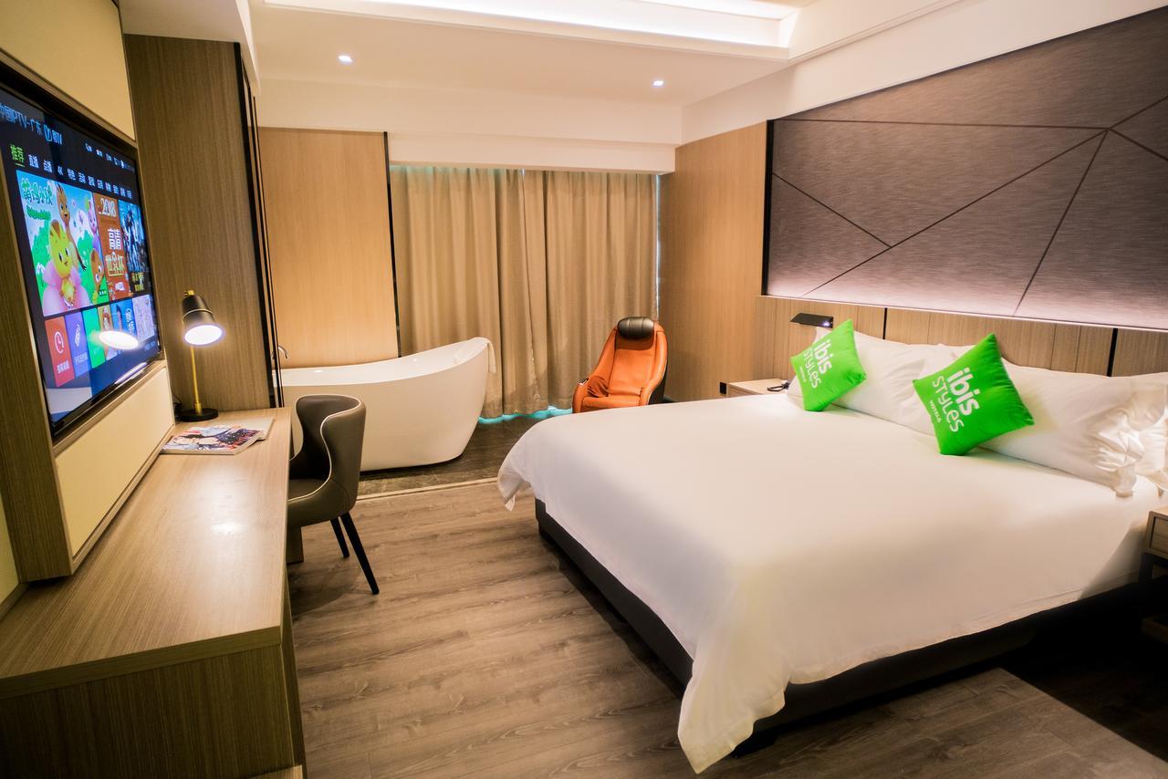 Ibis Styles Dongguan Changan Exteriör bild