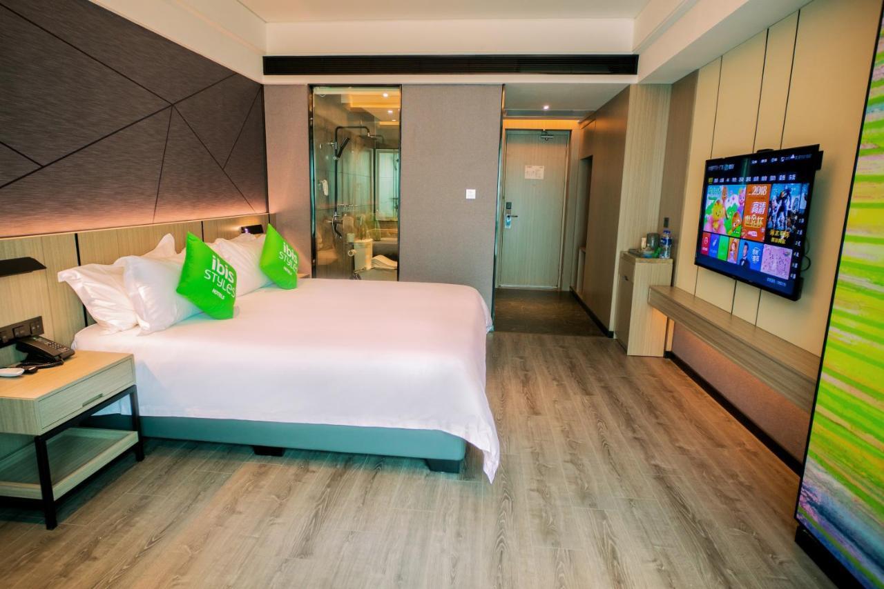 Ibis Styles Dongguan Changan Exteriör bild