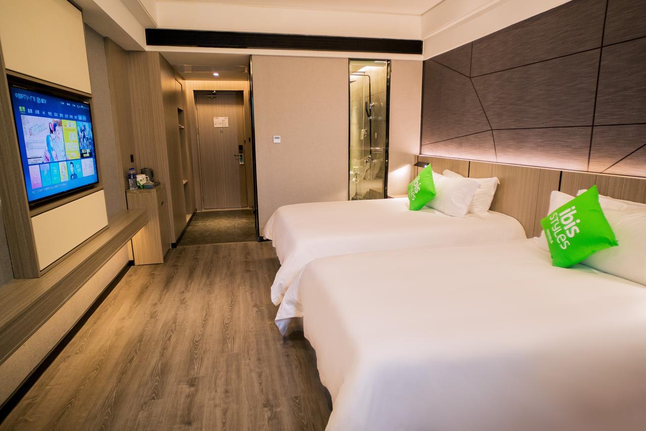 Ibis Styles Dongguan Changan Exteriör bild