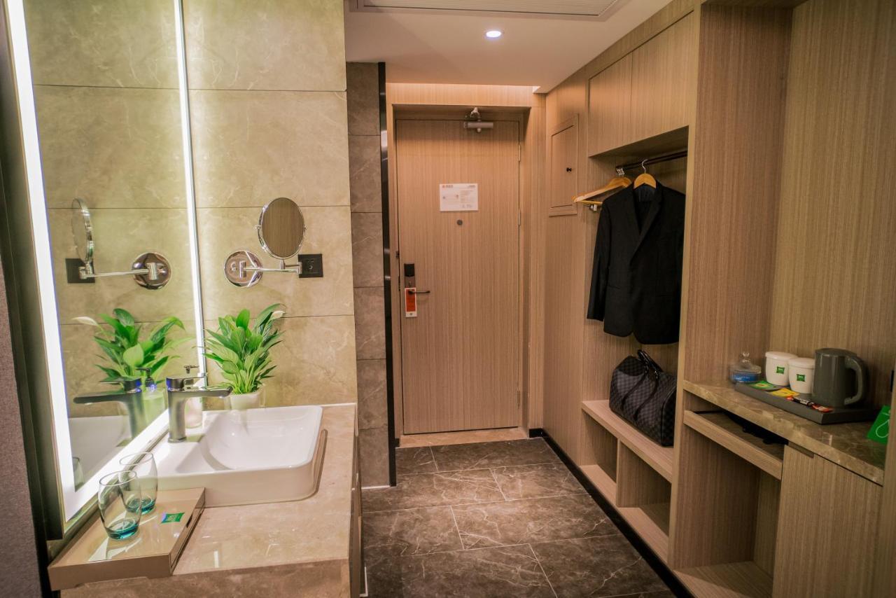 Ibis Styles Dongguan Changan Exteriör bild